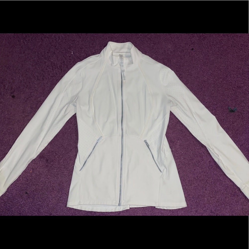 Lululemon sleek essentials jacket